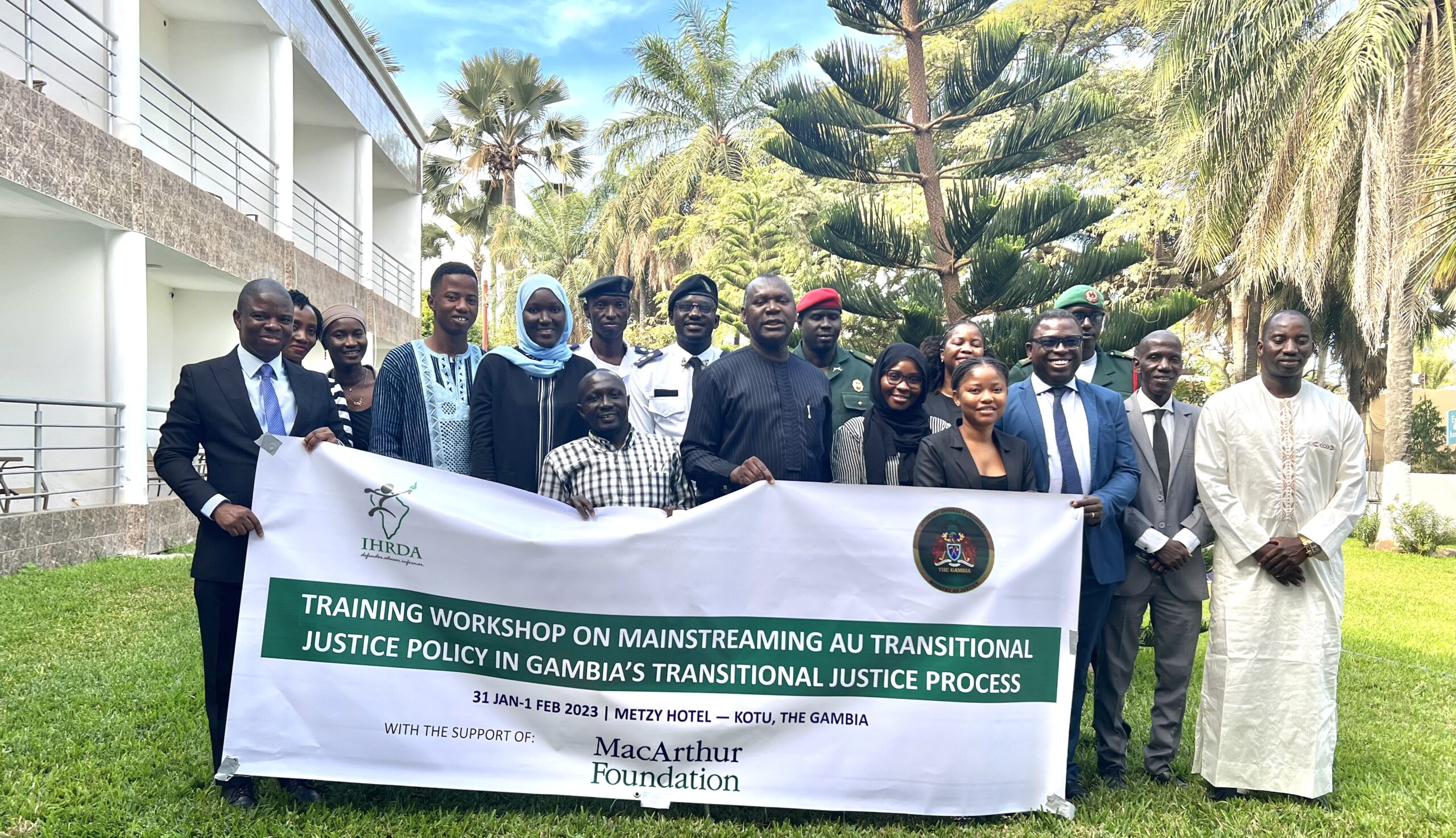 IHRDA sensibilise les principales parties prenantes du secteur de la justice en Gambie sur l’application de la PJTUA dans les processus de justice transitionnelle de la Gambie